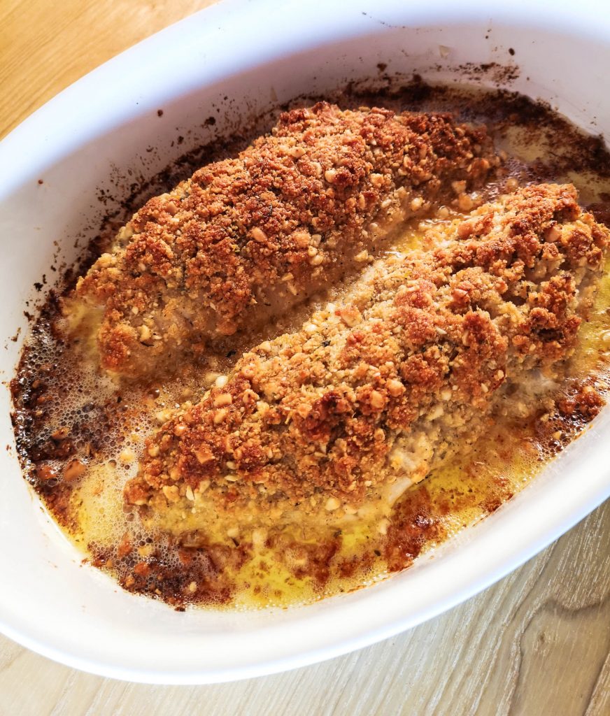 Rotbarsch mit Parmesan-Pinienkern-Kruste | Rezept | Foodblog | Lieblingsspeise.at